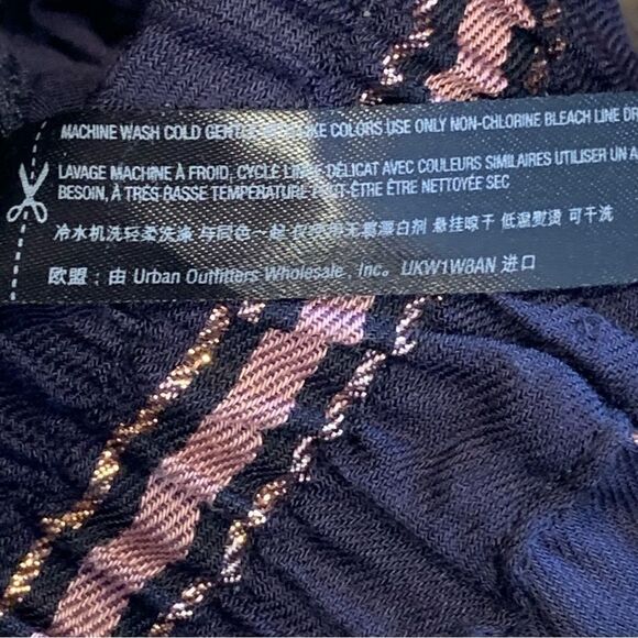 Anthropologie Cameron Metallic Striped Side Tie Shorts Size XS - Picture 11 of 13